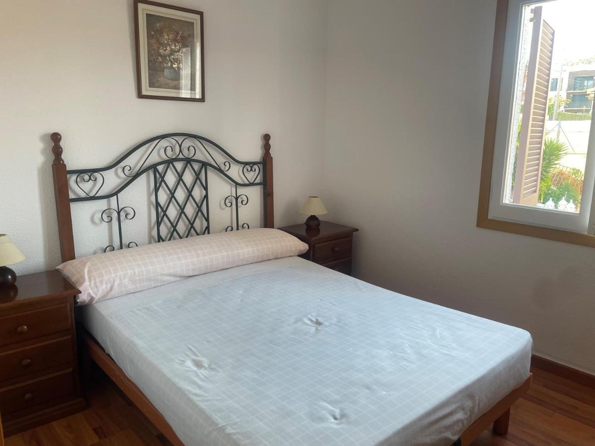 Villa Casa Independiente Con Piscina A 2 Km. De La Playa Segur de Calafell Exterior foto